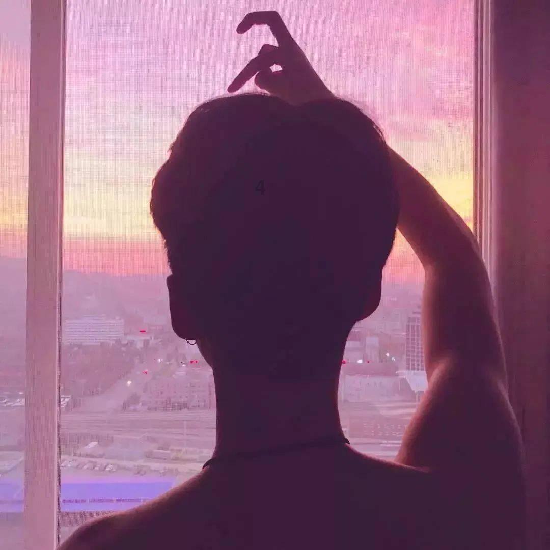 空中抛枪